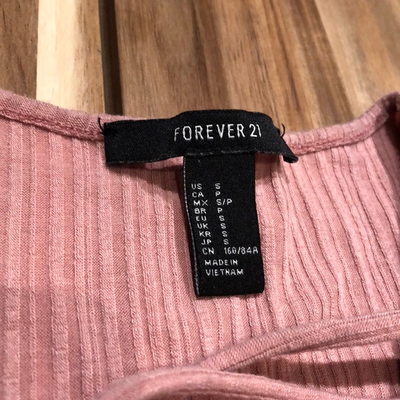 textured pink Forever 21 bodysuit - Picture 2 of 3